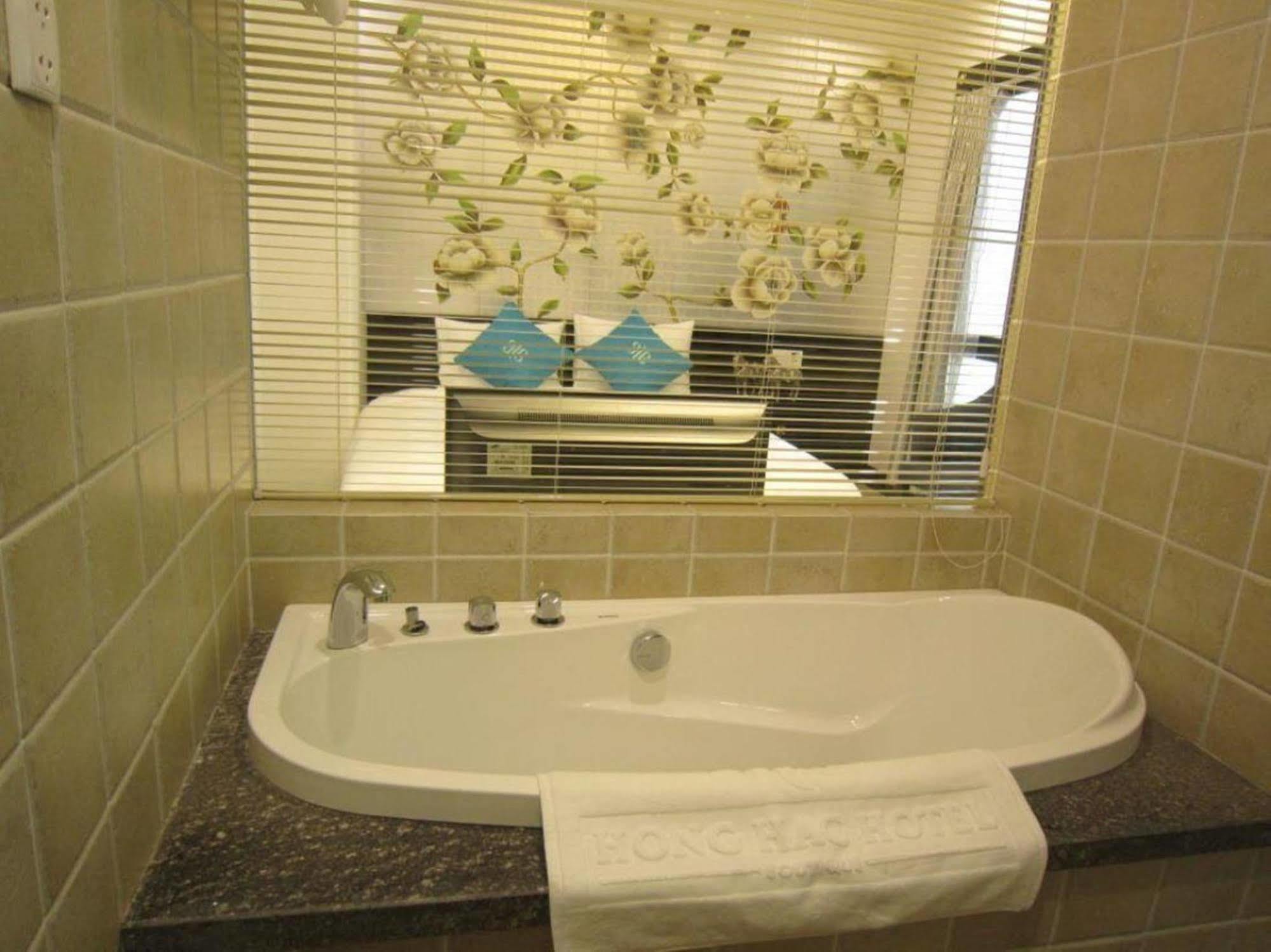 Hotel A25 - 06 Truong Dinh
